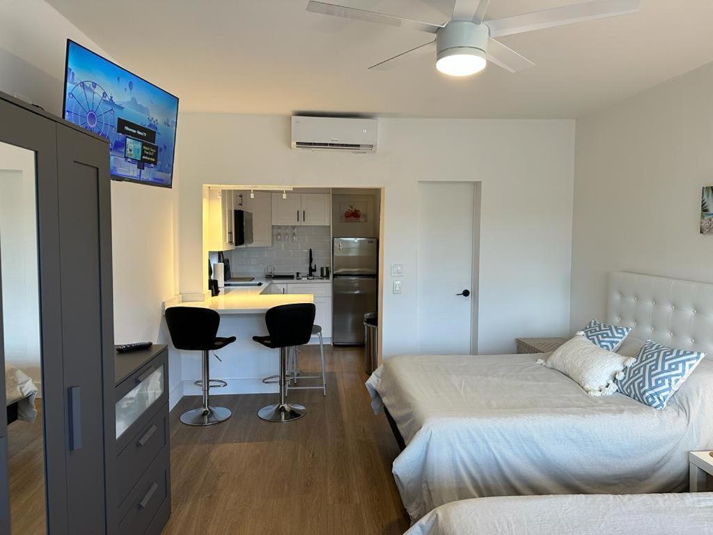 Moderno Departamento Estudio Miami Apartment Plaja Hallandale Exterior foto