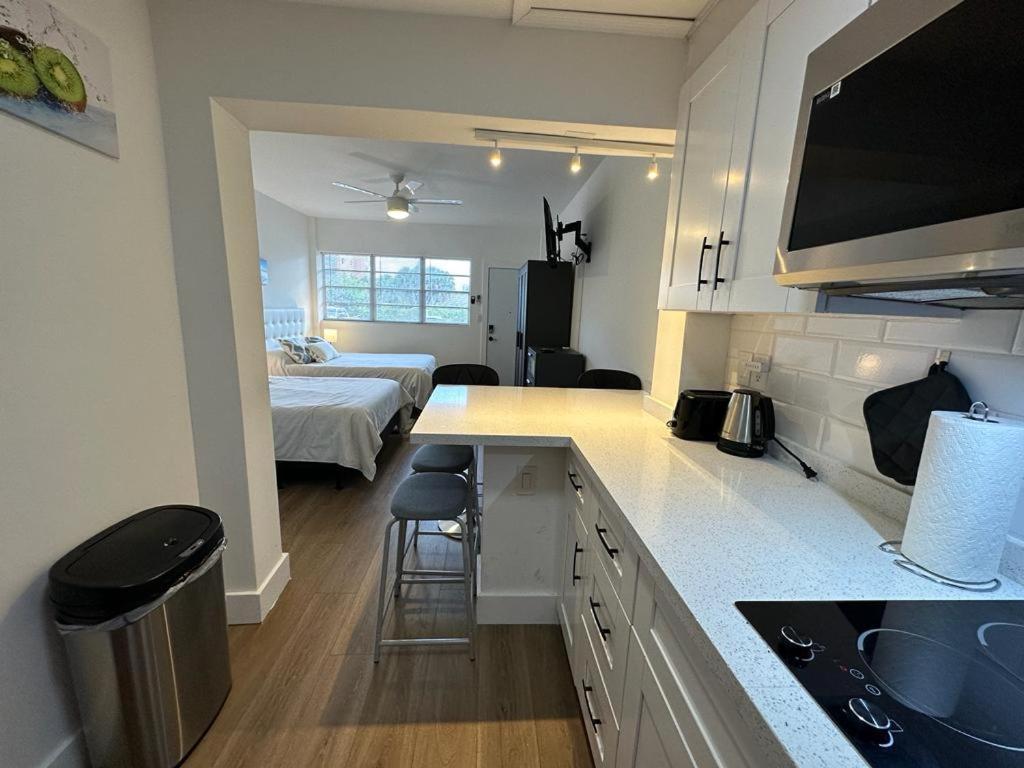 Moderno Departamento Estudio Miami Apartment Plaja Hallandale Exterior foto